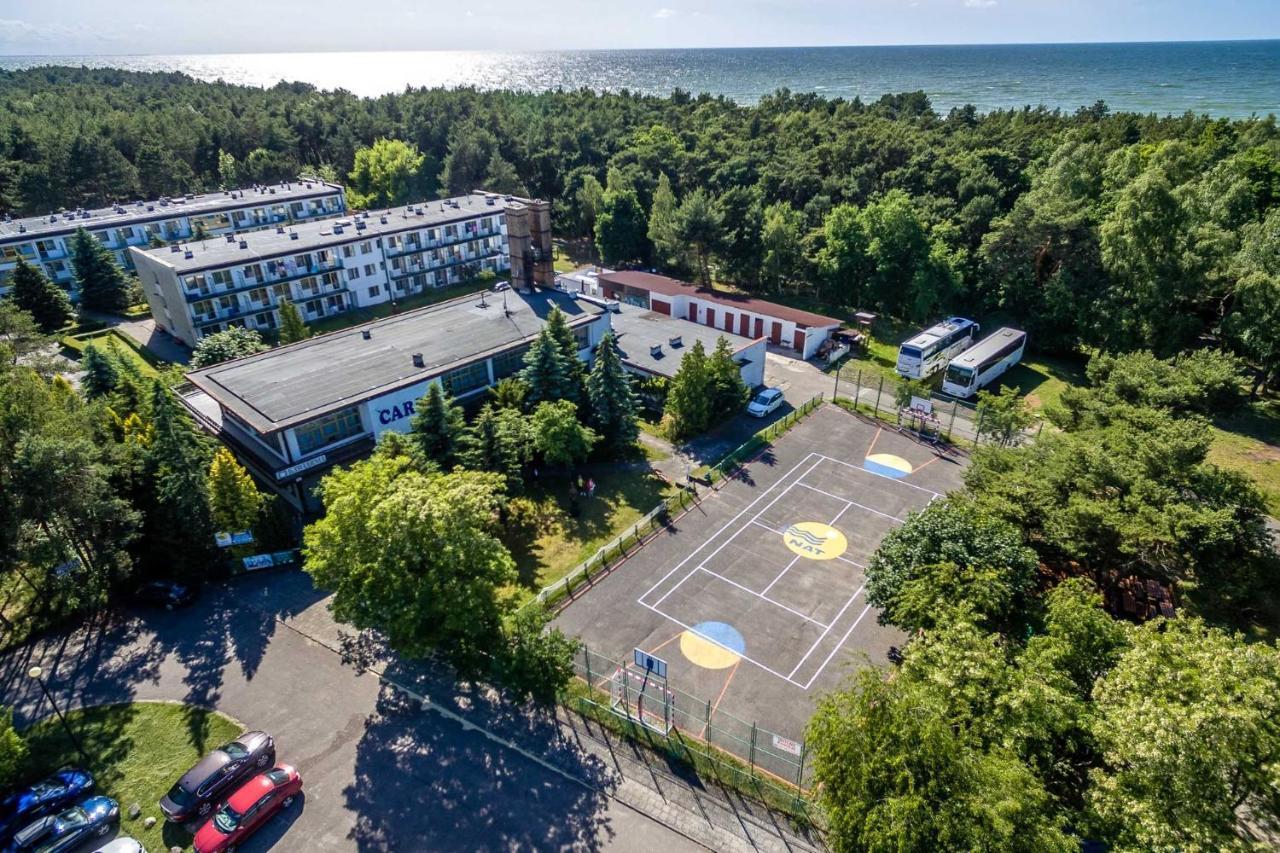 Ow Carbo - W Sasiedztwie Lasu I Jeziora Resort Dąbki